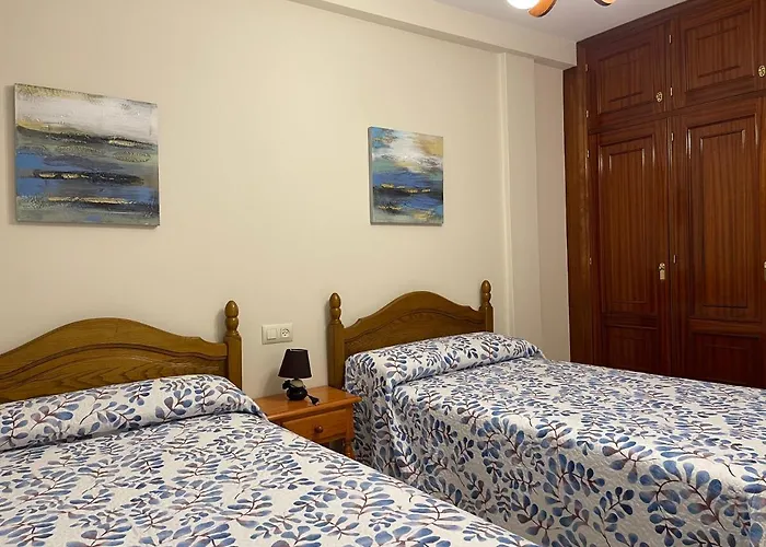 Daire Piso O Cruceiro 2 *